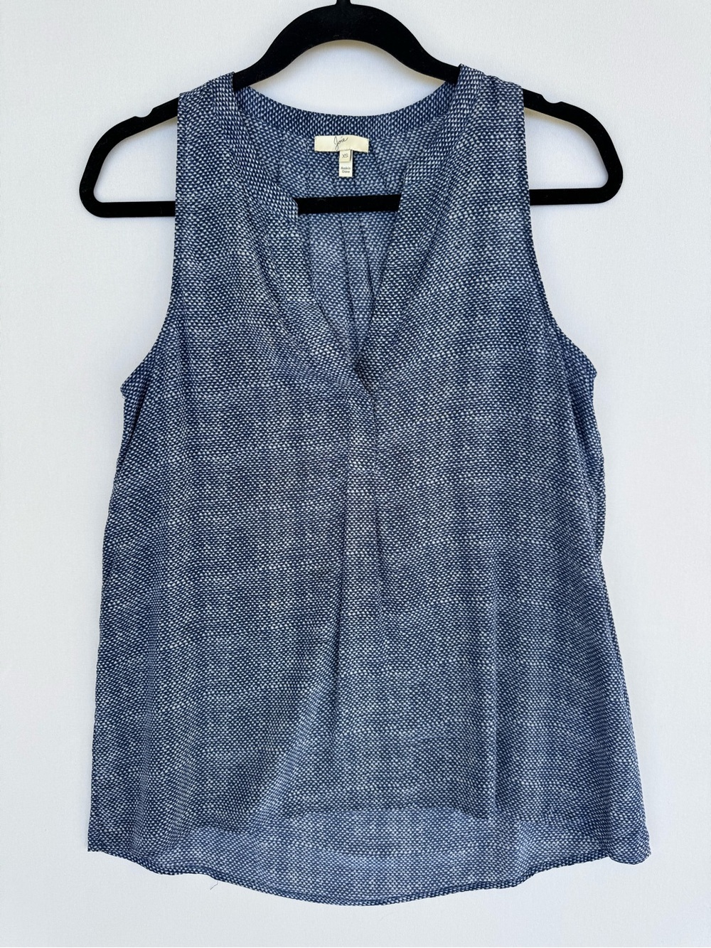 Joie Blue Silk V-Neck Sleeveless Camisole